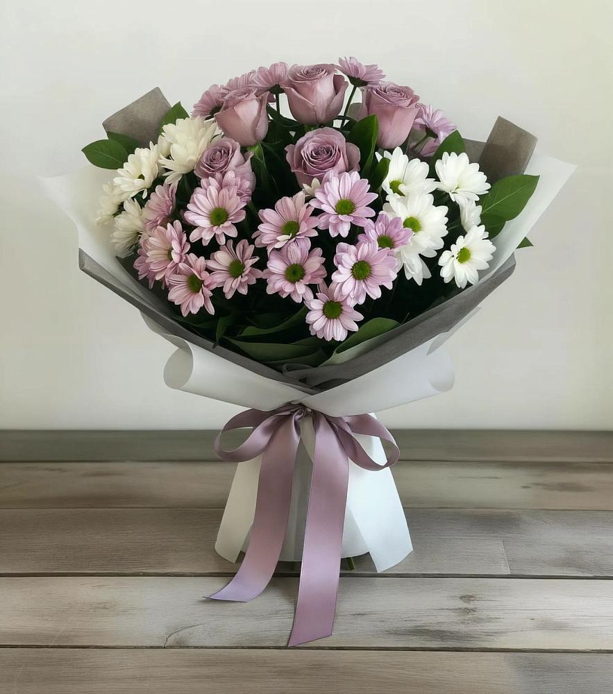 Букет цветов из: Хризантемы и Розы в Андреевской Краснодарского края