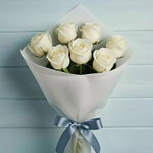 Букет 7 Белых роз Эдлесс Лав в Андреевской Краснодарского края