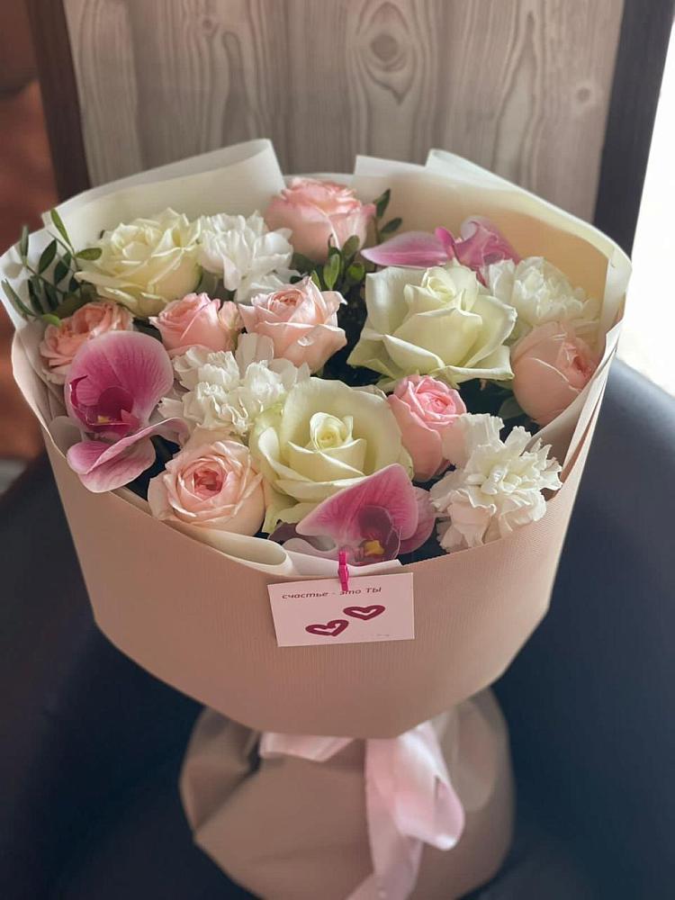 Букет цветов из: Орхидеи, Розы и Гвоздики в Андреевской Краснодарского края