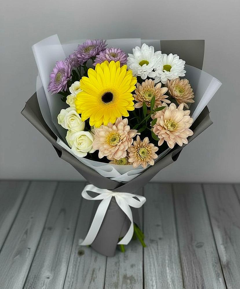 Букет цветов из: Розы, Герберы и Хризантемы в Андреевской Краснодарского края