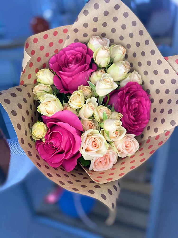 Букет цветов из: Розы в Андреевской Краснодарского края