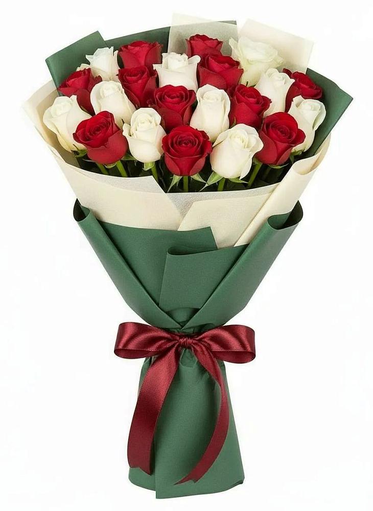 Букет Микс из красных и белых роз в Андреевской Краснодарского края