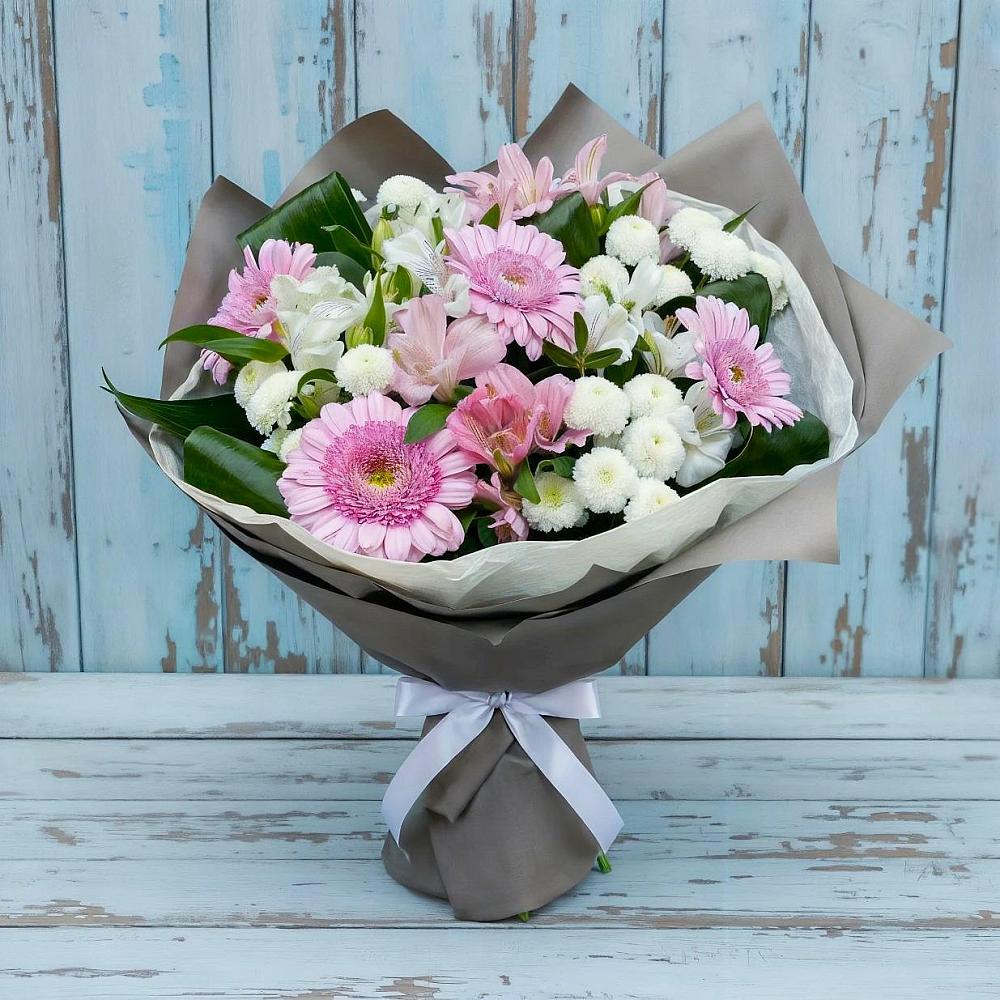 Букет цветов из: Герберы, Альстромерии и Хризантемы в Андреевской Краснодарского края
