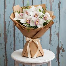 Букет цветов из:  Орхидеи и Розы в Андреевской Краснодарского края